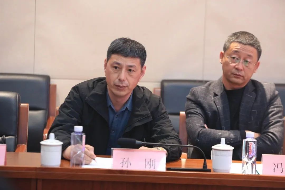 »Ê¼Òroyal1688 - ¹ÙÍø»úе×Ü˾Àí »Ê¼Òroyal1688 - ¹ÙÍø»úе×Ü˾Àí