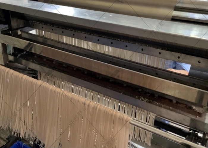 ����һ�����б���ٺ�����˿����