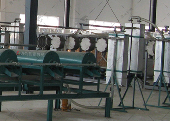 �������ۼӹ�װ�����գ���������Ͷ����ѡǰ�ؿ�